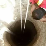 محبوس شدن ۶ نفر در چاه آب در کوهنانی
