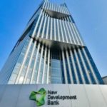 دیدار رئیس کل بانک مرکزی ایران با رئیس بانک توسعه نوین بریکس در شانگهای