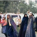 نخستین گواهی‌نامه رانندگی صادرشده پس از انقلاب