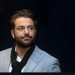 جولانِ محمدرضا گلزار با ماشین سوپر لاکچری‌اش در خیابان‌های دبی!