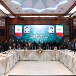 نویسندگان پیشران تحول و روایتگر حقیقت