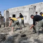 امدادرسانی نیروی دریایی ارتش به سیل‌زدگان بندر جاسک