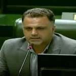 برخی از وابستگان به دولت یا ارکان دیگر حقوق‌های چند صد میلیونی می‌گیرند