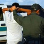 همکاری تهران و ترامپ / یکشنبه، انتقال ایرانیان اخراجی از امریکا به ایران / دیدار مقام ایرانی با ایرانیان بازداشتی در امریکا